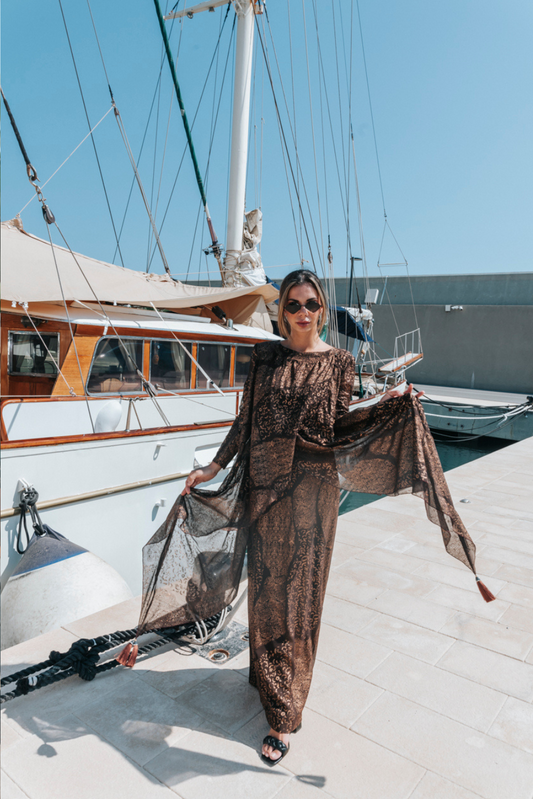 Shop Dubai abaya online – Qidfà Set, stylish and luxurious