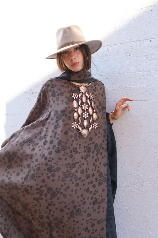 Handcrafted Ajman Set – silk caftan with floral printed design made in Italy