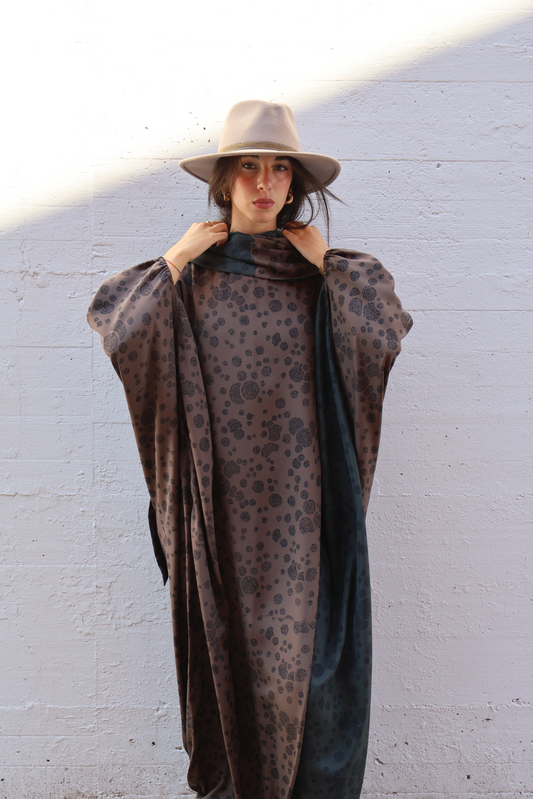 Luxury caftan – Ajman Set in brown and black crepe de chine silk