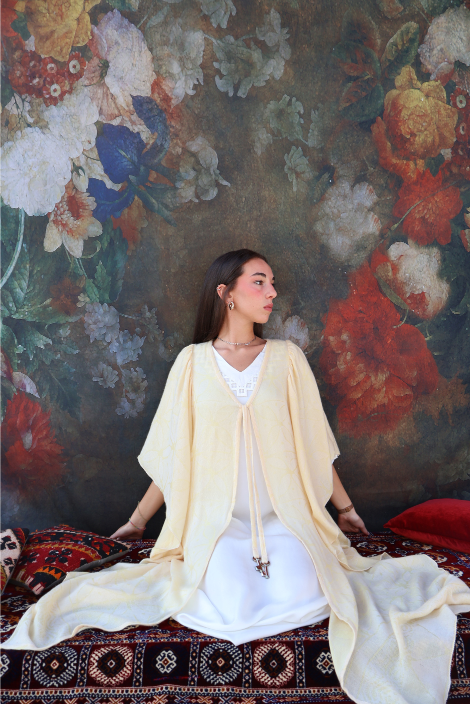 Yellow luxury abaya – Al Aweer Set with matching cashmere hijab
